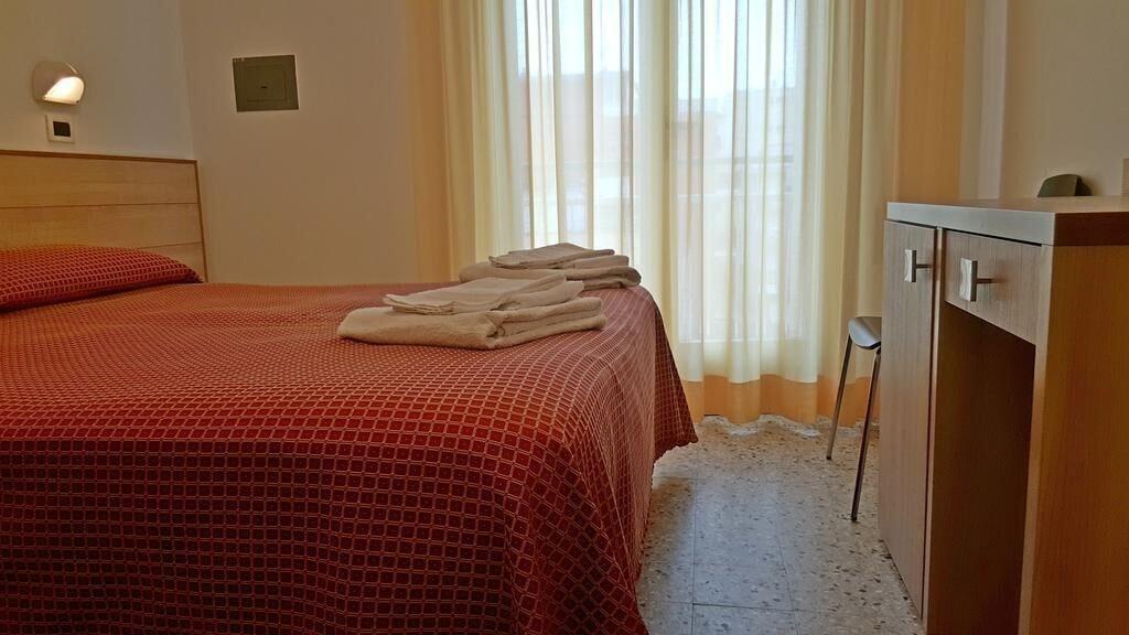 בלריה-איגאה מרינה Hotel St. Moritz מראה חיצוני תמונה