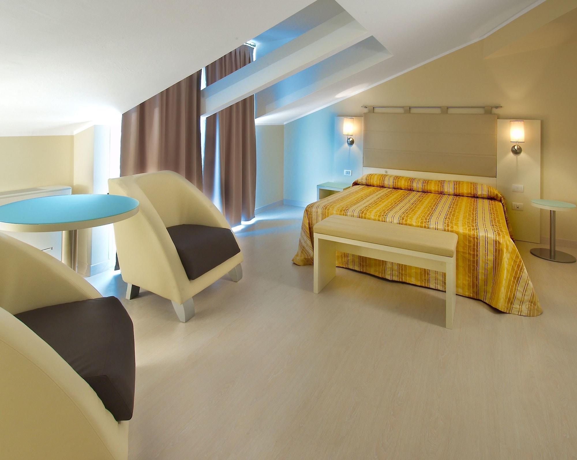 בלריה-איגאה מרינה Hotel St. Moritz מראה חיצוני תמונה